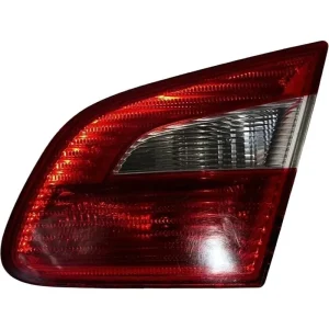 Škoda Superb 2 sedan r.v. 2009 pravé zadní vnitřní světlo 3T5945094 - Speciální nabídka