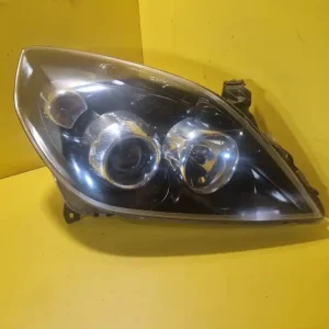 Akční nabídka - PRAVÉ PŘEDNÍ SVĚTLO OPEL VECTRA C / SIGNUM , FACELIFT, S ČOČKOU - 12545