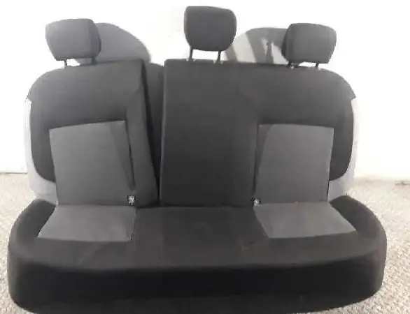 Špičkový produkt - Dacia Sandero Sedadla